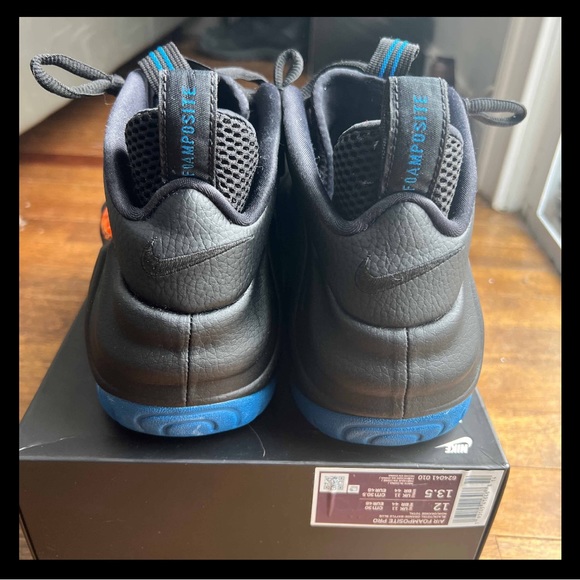 Nike Air “ Knicks “ Foamposite Pro • Men’s Size 12 - Picture 5 of 14